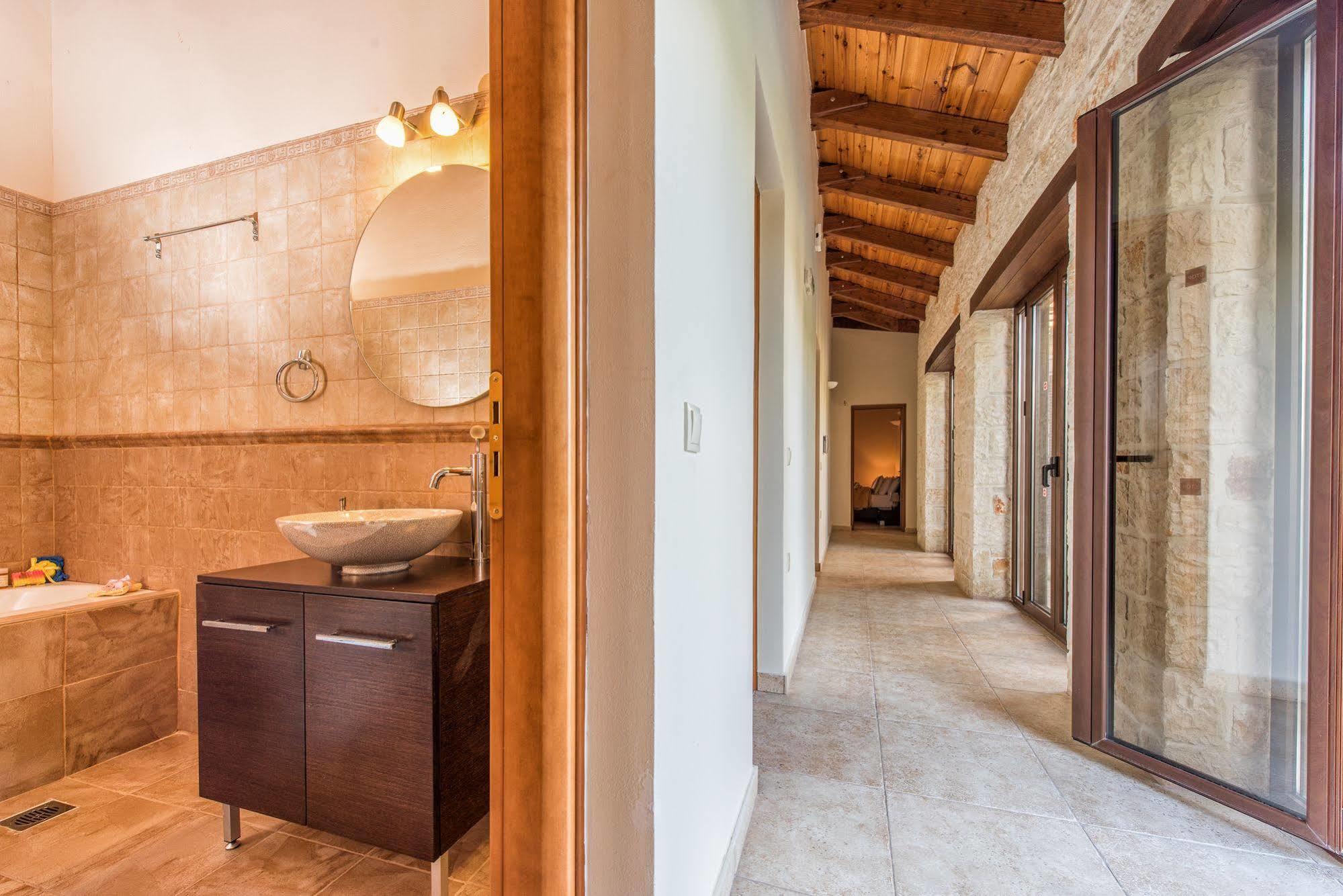 Astarte Villas - Kyveli Villa Vanato Bagian luar foto