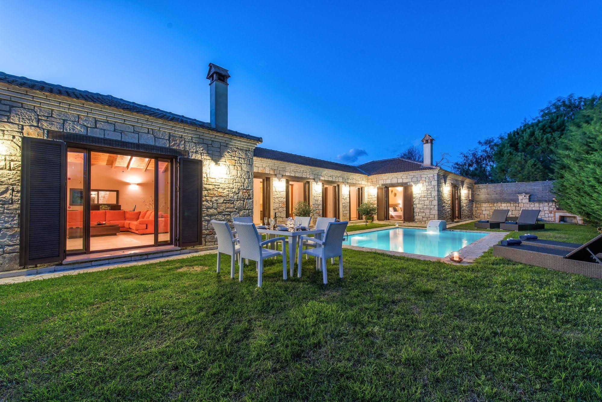 Astarte Villas - Kyveli Villa Vanato Bagian luar foto